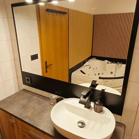 Wellness Soba Amaris Benedikt v Slovenskih Goricah